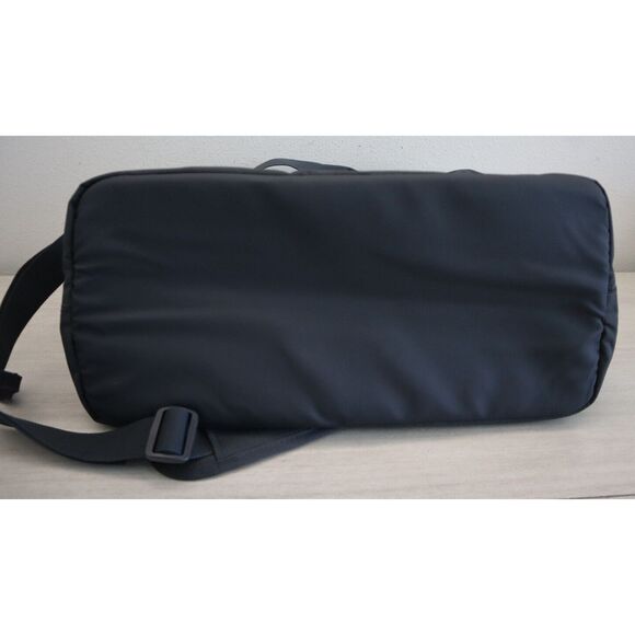 Jordan MA0900-G9Q Men's One Size Dark Smoke Gray Cordura Logo Duffel Bag - Picture 4 of 16